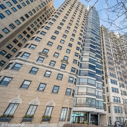 Image 1 - 1418 North Lake Shore Drive, Chicago, IL 60610, USA - Condo for sale