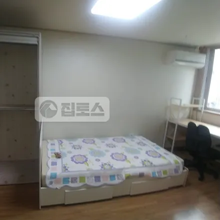 Image 2 - 서울특별시 강남구 신사동 560-5 - Apartment for rent