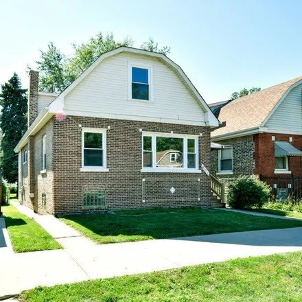 Buy this 3 bed house on 9350 South Manistee Avenue in Chicago, IL 60617