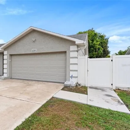 Image 3 - 2315 Caborn St, Orlando, Florida, 32839 - House for sale