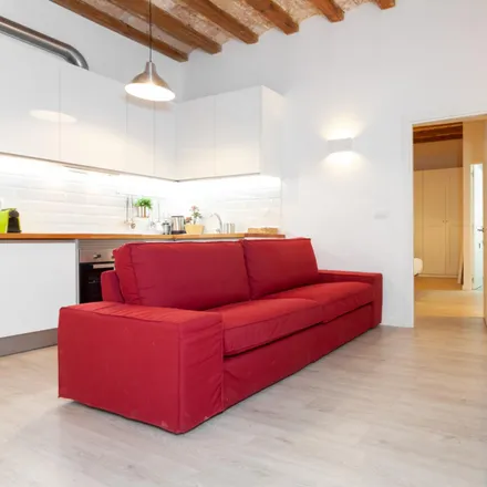 Image 7 - Carrer d'en Robador, 5, 08001 Barcelona, Spain - Apartment for rent