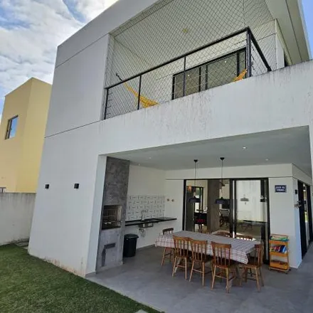 Buy this 4 bed house on Mercadinho Braga Mendes in Rua Abrantes, Inocoop / Bellavista