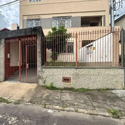 Rent this 3 bed house on Rua Doutor Murilo Andrade de Abreu in Costa Carvalho, Juiz de Fora - MG