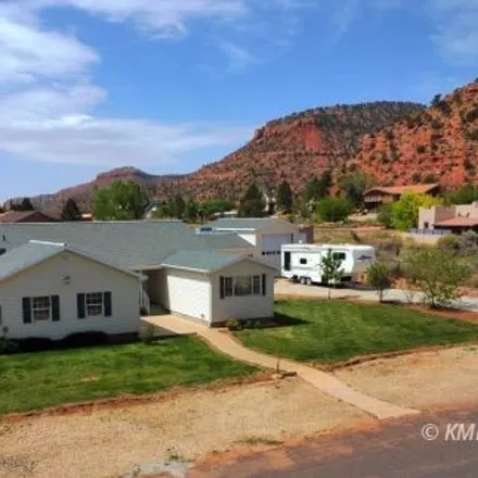 Buy this 4 bed house on 599 Tomahawk Circle in Kanab, UT 84741