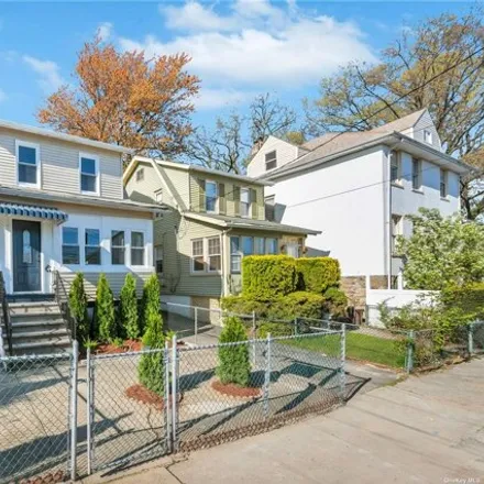 Buy this 3 bed house on 2121 Garrett Place in New York, NY 10466