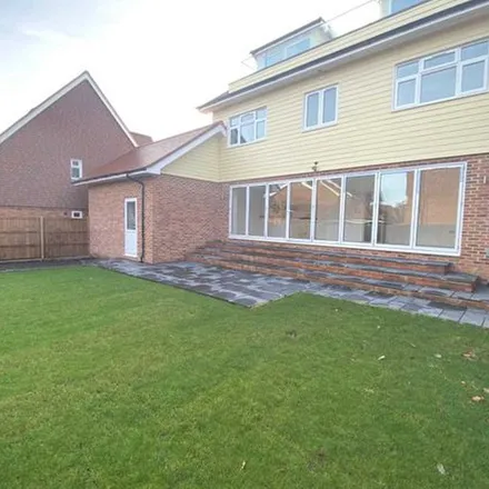 Rent this 5 bed apartment on Crouch Lane in Goffs Oak, EN7 6TN