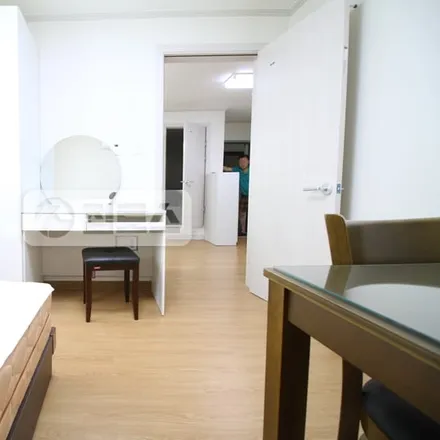 Rent this 2 bed apartment on 서울특별시 강남구 대치동 934-5
