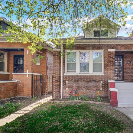 Buy this 3 bed house on 8714 South Saginaw Avenue in Chicago, IL 60617