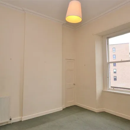 Image 2 - 12 Comely Bank Road, City of Edinburgh, EH4 1AW, United Kingdom - Apartment for rent