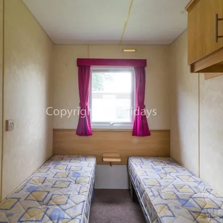 Image 1 - Skegness, PE25 2LA, United Kingdom - House for rent
