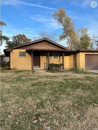 Rent this 3 bed house on 14 Aaron Drive in Saint Clair County, IL 62220