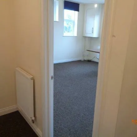 Image 5 - Allenby Drive, Sheffield, S8 7RS, United Kingdom - Apartment for rent