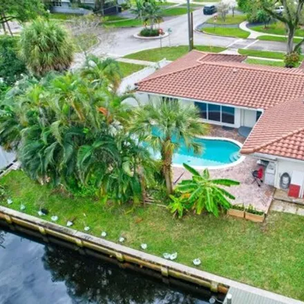 Image 2 - 705 West Royal Palm Road, Royal Oak Hills, Boca Raton, FL 33486, USA - House for rent