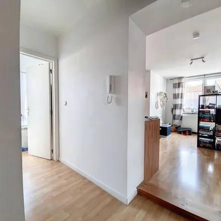Rent this 2 bed apartment on Chaussée de Watermael - Watermaalsesteenweg 15 in 1160 Auderghem - Oudergem, Belgium