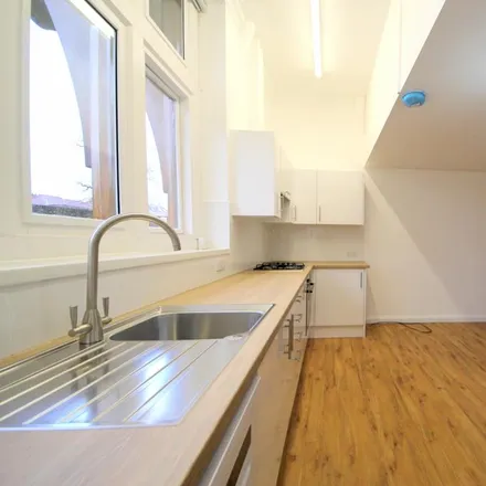 Rent this 1 bed townhouse on 2 Byre Road in London, N14 4PQ