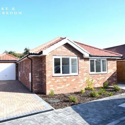 Buy this 3 bed house on 682 St Johns Road in Tendring, CO16 8BJ