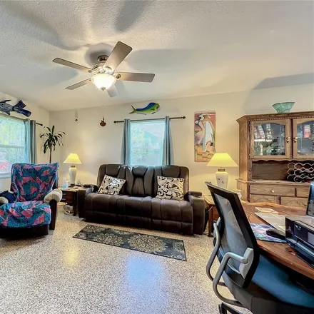 Image 6 - 3007 56th Street South, Saint Petersburg, FL 33707, USA - House for sale