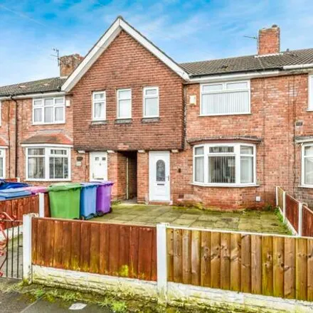 Buy this 3 bed townhouse on Acanthus Road in Liverpool, L13 3DY