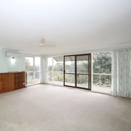 Rent this 3 bed house on 19 Sinclair Avenue in Templestowe Lower VIC 3107, Australia