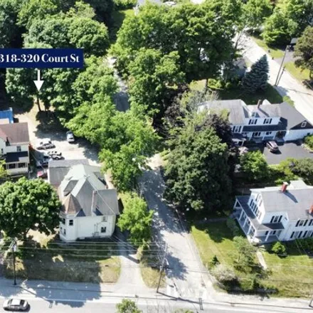 Buy this studio house on 318-320 Court St in Auburn, Maine