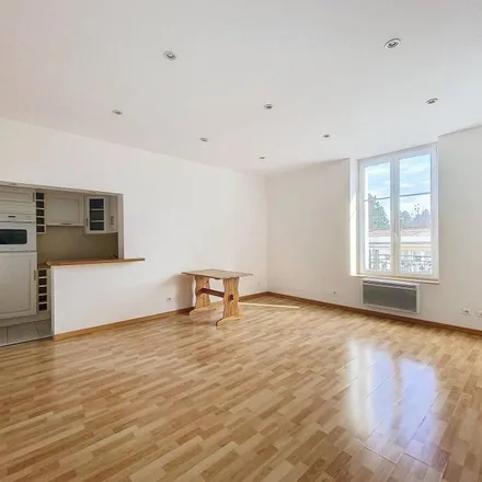 Rent this 2 bed apartment on 4 Rue de Verdun in 88800 Vittel, France