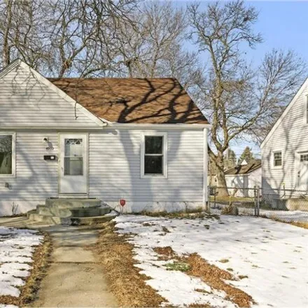 Buy this 3 bed house on 4933 North Aldrich Avenue in Minneapolis, MN 55430