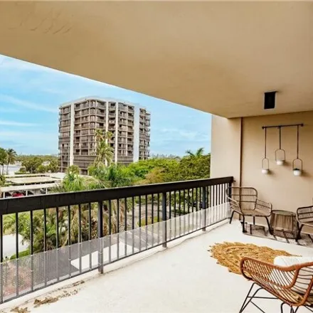 Image 5 - 2425 Presidential Way Apt 404, West Palm Beach, Florida, 33401 - Condo for sale