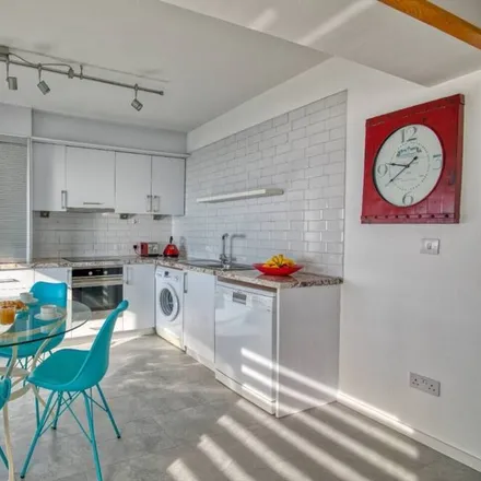 Image 2 - Limassol, Limassol District, Cyprus - Apartment for rent