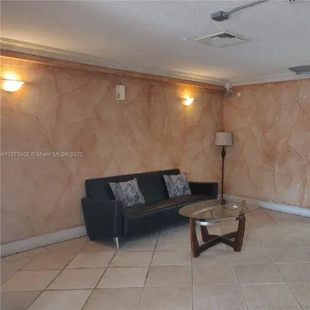 Image 3 - 9001 Southwest 77th Avenue, Kendall, FL 33156, USA - Condo for rent