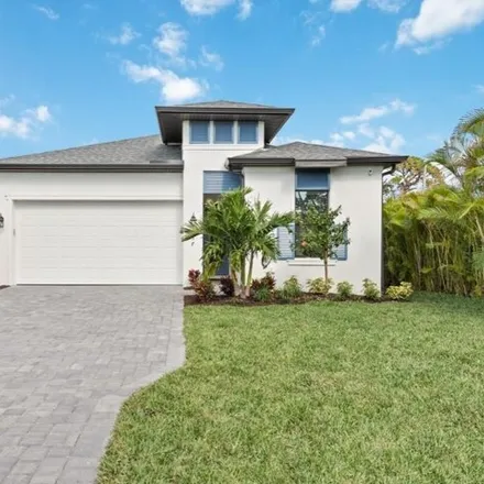 Buy this 4 bed house on 555 97th Avenue North in Collier County, FL 34108