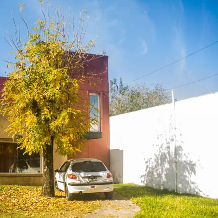 Buy this 2 bed house on Remedios de Escalada in Departamento Colón, 3283 San José