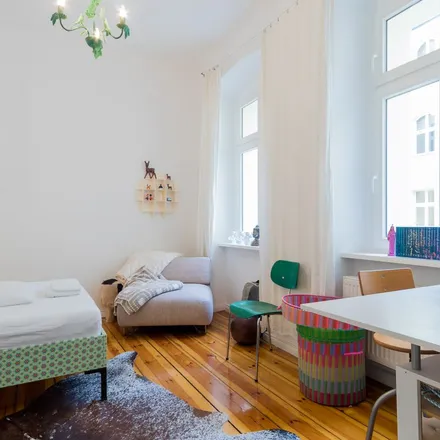 Rent this 2 bed apartment on Buchholzer Straße 8 in 10437 Berlin, Germany