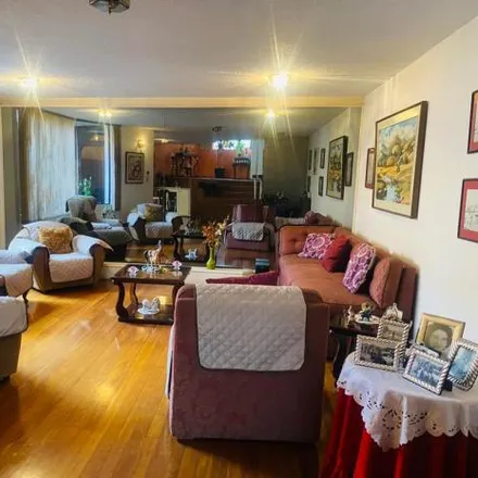 Buy this 3 bed apartment on Pulida 3151 in 170511, Quito