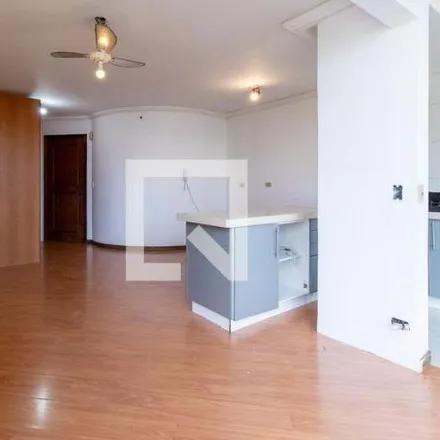 Rent this 2 bed apartment on O Padeiro in Avenida Cândido Hartmann, Santo Inácio