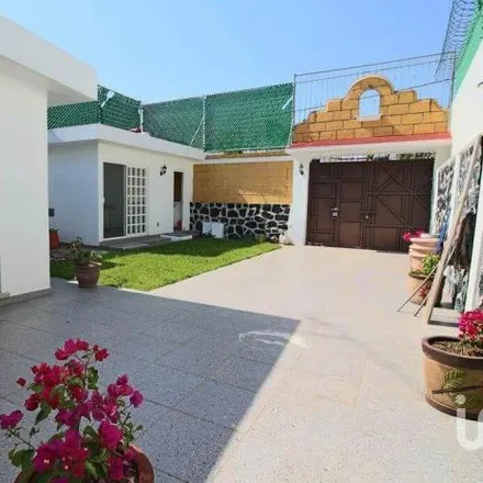 Buy this 2 bed house on Calle Río Nilo in Jardines de Reforma, 62290 Cuernavaca