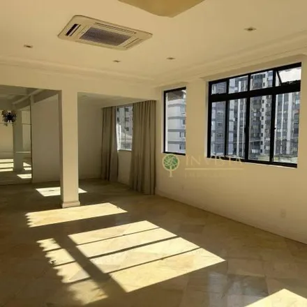 Rent this 4 bed apartment on Edifício Bouganvillea in Rua Felipe Schmidt 752, Centro