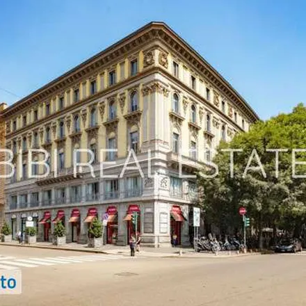 Image 2 - Piazzale Luigi Cadorna 4, 20123 Milan MI, Italy - Apartment for rent