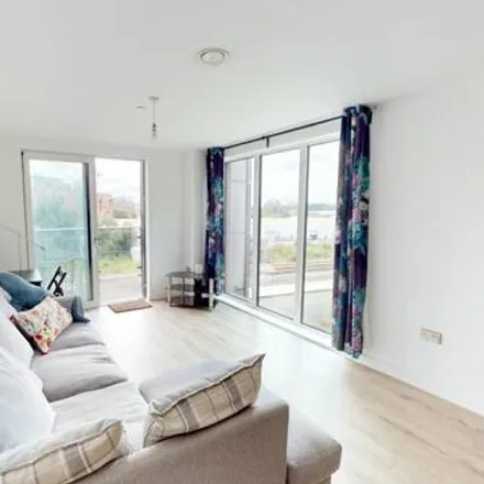 Buy this 2 bed apartment on Middlewood Street in Salford, M5 4YW