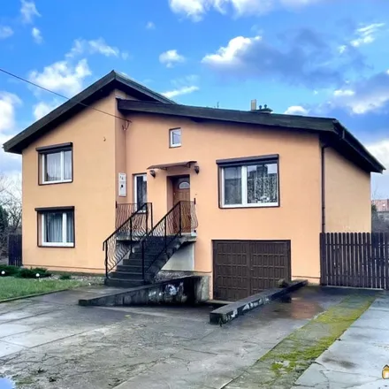 Buy this 4 bed house on Aliantów 2a in 88-400 Żnin, Poland