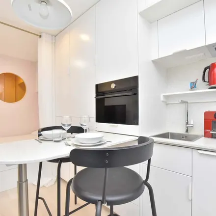 Image 2 - 26 Rue des Rigoles, 75020 Paris, France - Apartment for rent