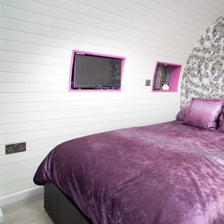 Rent this 1 bed house on Troedyraur in SA44 4TH, United Kingdom