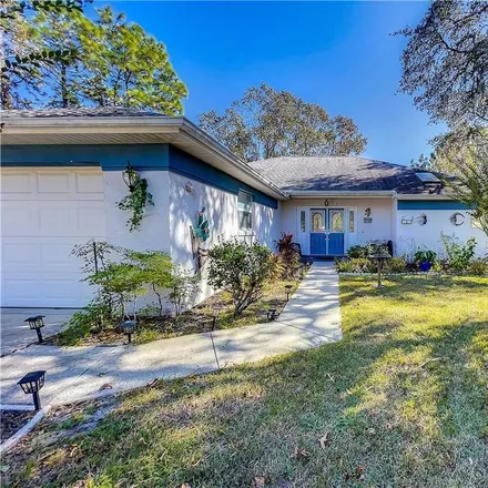 Buy this 3 bed house on 26 Glenridge Circle in Citrus County, FL 34446