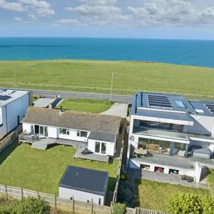 Buy this 3 bed house on Tumulus in Pentire Avenue, Newquay