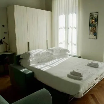 Image 4 - Trieste (ang. via 29 Novembre), Viale Trieste, 09123 Cagliari CA, Italy - Apartment for rent
