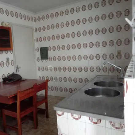 Buy this 4 bed apartment on Cresol in Avenida Presidente Vargas 2091, Centro