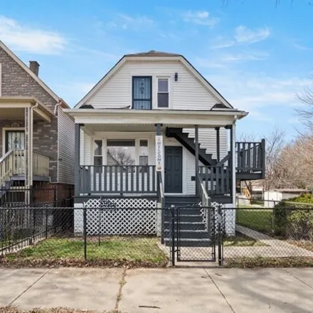 Image 2 - 9338 South Kimbark Avenue, Chicago, IL 60619, USA - House for sale