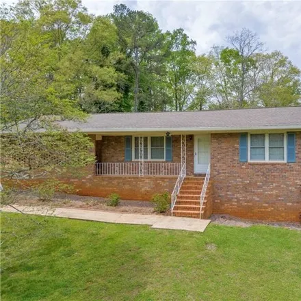 Buy this 3 bed house on 500 Cherokee Ridge in Athens-Clarke County Unified Government, GA 30606