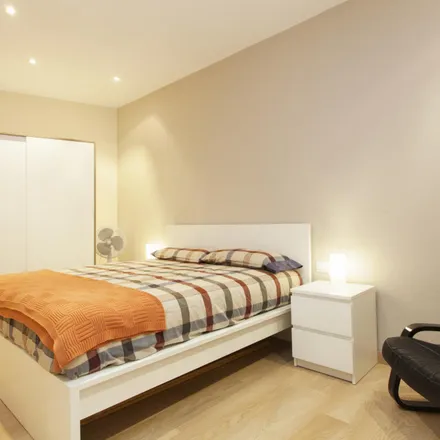 Rent this 2 bed apartment on Carrer de Villarroel in 75, 08011 Barcelona