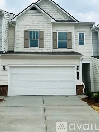 Rent this 3 bed townhouse on 25 Pinnacle Wy