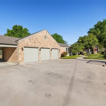 Buy this 5 bed house on 4400 Westridge Avenue in Fort Worth, TX 76116